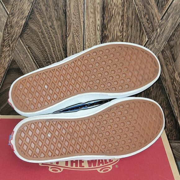 Vans Classic Slip On Checkerboard Shoes Size 5.5 Youth / Women 7 - Picture 12 of 13